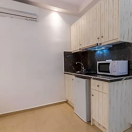 Evdokia Hotel 2*